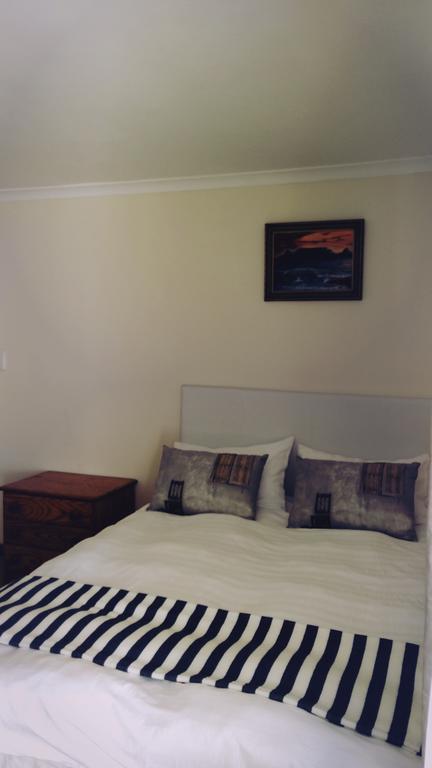 12 Greenpoint Guesthouse Cape Town